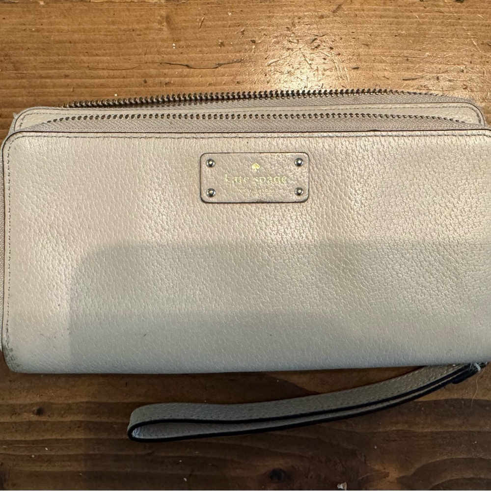 Kate Spade Light Gray Wristlet